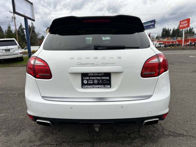 2013 Porsche Cayenne S Hybrid