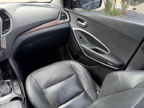 2018 Hyundai Santa Fe SE Ultimate