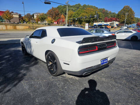 2015 Dodge Challenger SXT