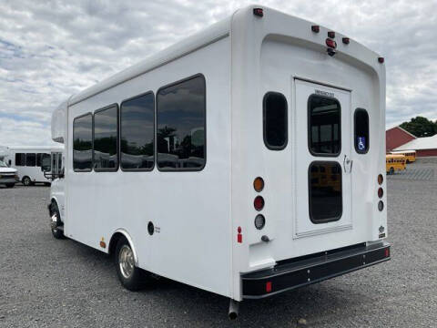 2022 Chevrolet Express 4500