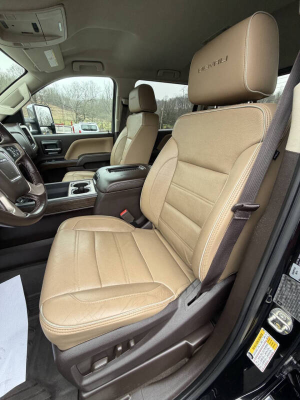 2019 GMC Sierra 3500HD Denali