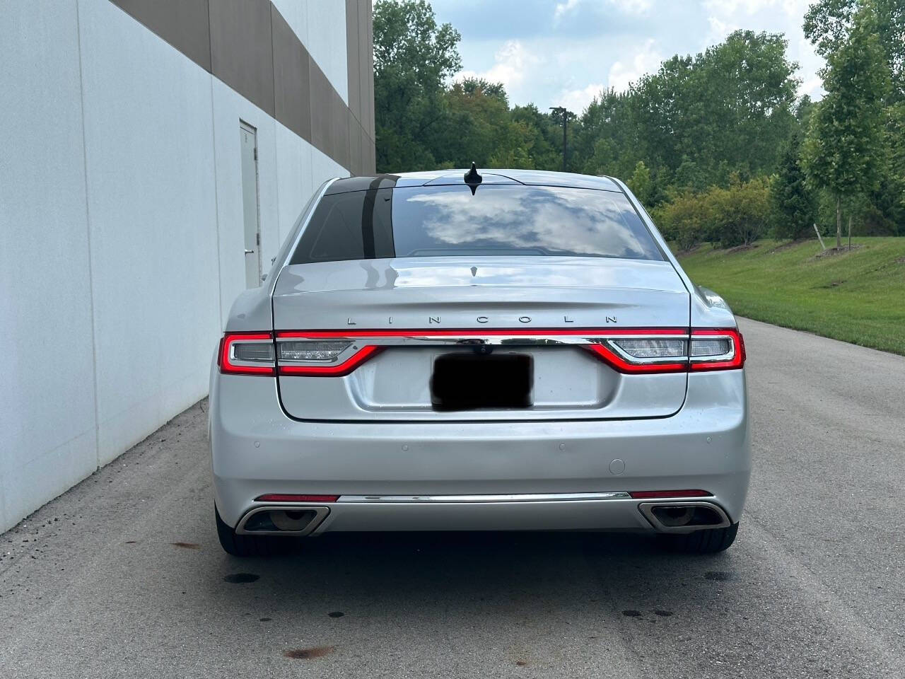 2018 Lincoln Continental for sale at Phoenix Motor Co in Romulus, MI