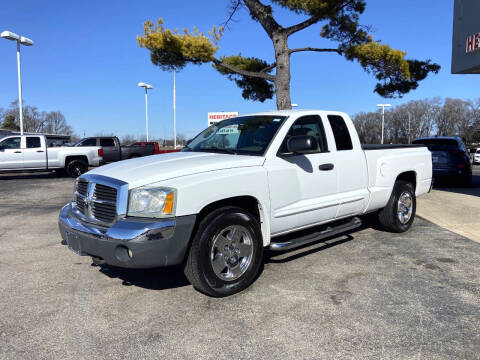 2005 Dodge Dakota for sale at Heritage Automotive Sales in Columbus in Columbus IN