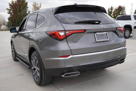 2022 Acura MDX w/Tech