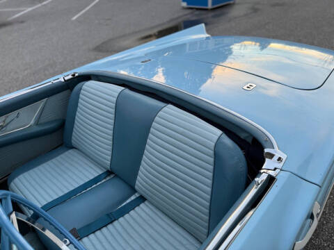 1957 Ford Thunderbird