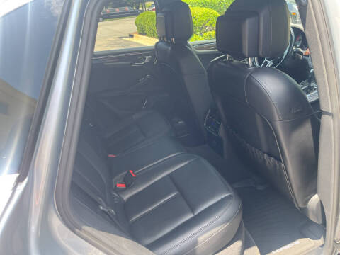 2017 Porsche Macan S