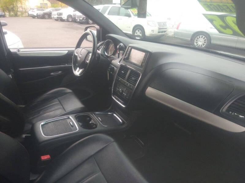 2017 Dodge Grand Caravan GT