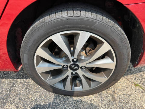 2017 Hyundai Accent SE