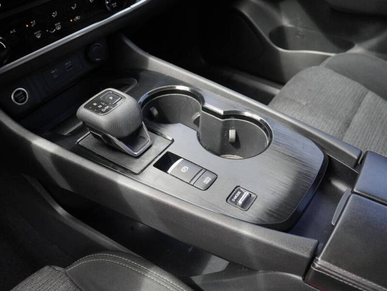 2021 Nissan Rogue S