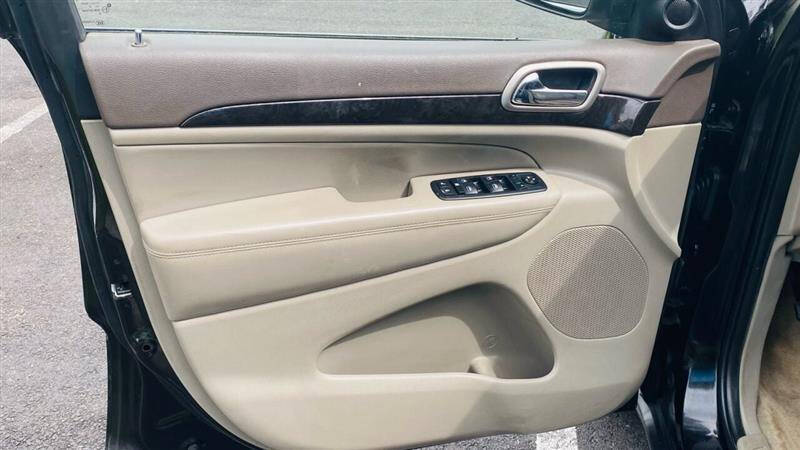 2011 Jeep Grand Cherokee Laredo X