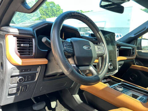 2022 Ford Expedition MAX Platinum