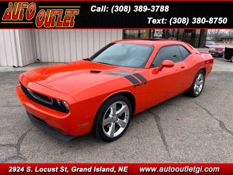 2009 Dodge Challenger for sale at Auto Outlet in Grand Island NE