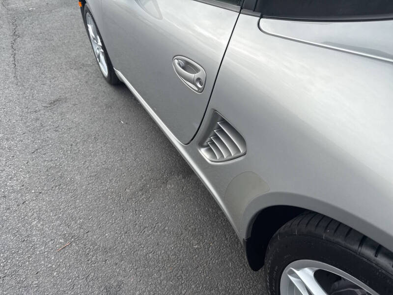 2005 Porsche Boxster