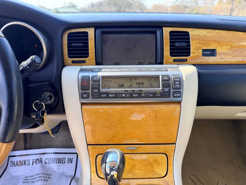2003 Lexus SC 430