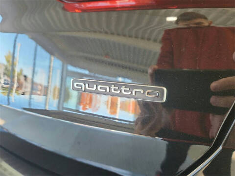 2023 Audi Q3 quattro S line Prem Plus 45 TFSI