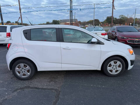 2014 Chevrolet Sonic LS Auto