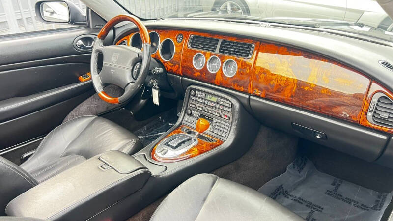 2005 Jaguar XK-Series XK8