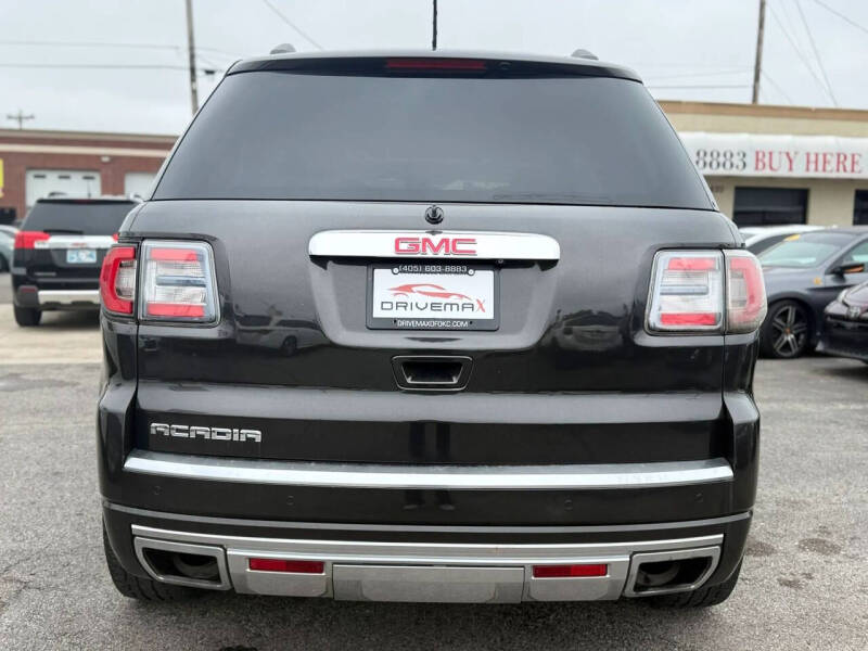 2013 GMC Acadia Denali