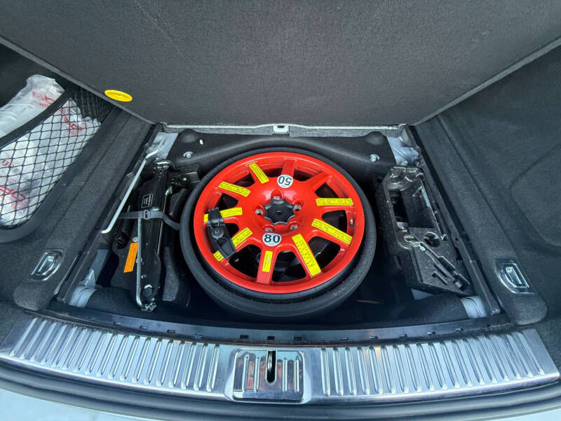 2012 Porsche Cayenne Tiptronic
