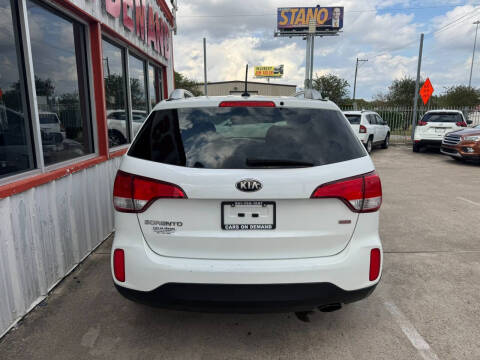 2014 Kia Sorento LX