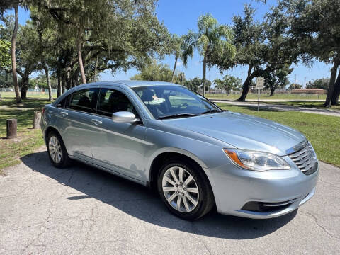 2012 Chrysler 200 Touring