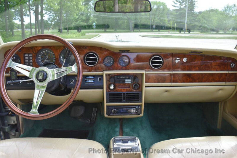 1976 Rolls-Royce Corniche