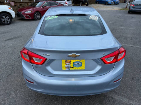 2017 Chevrolet Cruze LT Auto