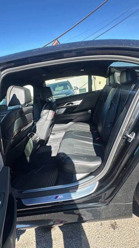 2016 BMW 7 Series 750i xDrive