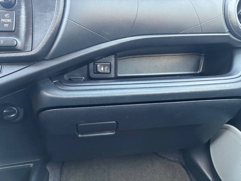 2014 Toyota Prius c