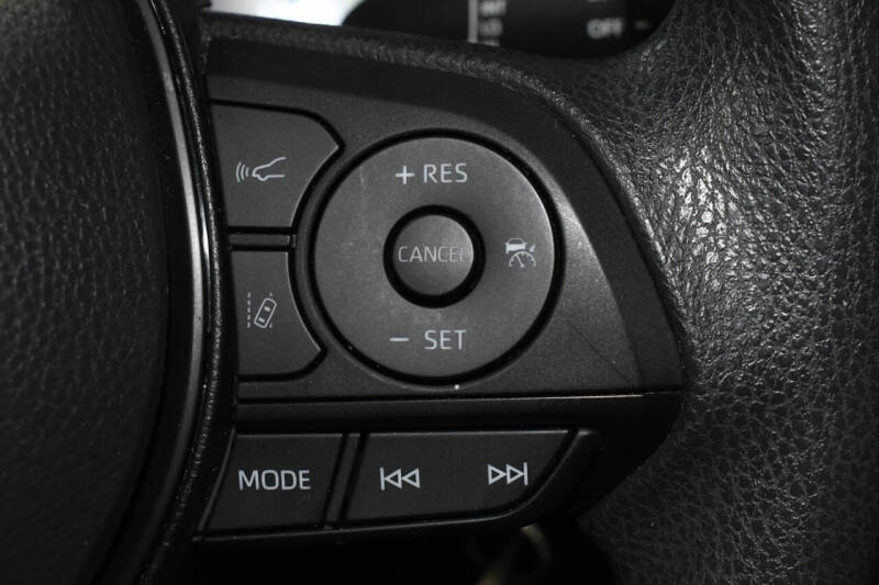 2022 Toyota RAV4 Hybrid LE