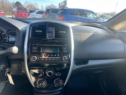 2015 Nissan Versa Note SV