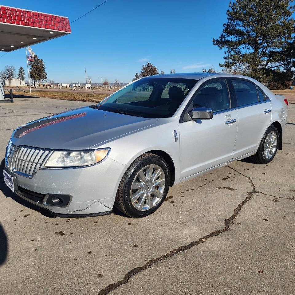 2010 Lincoln MKZ for sale at Dakota Auto Inc in Dakota City, NE