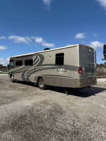 2005 Workhorse W22