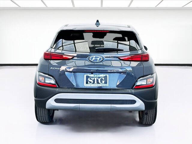 2023 Hyundai Kona SE