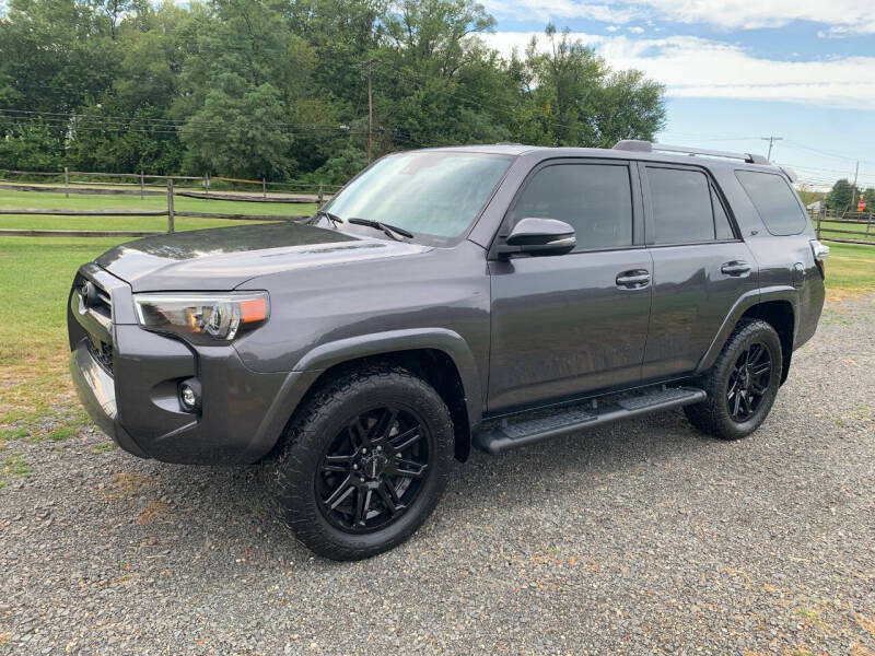 2023 Toyota 4Runner SR5 Premium's photo