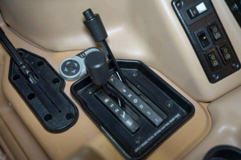 1998 AM General Hummer Hard Top