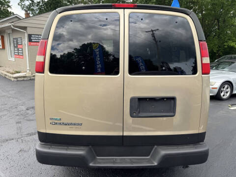 2011 Chevrolet Express LS 1500