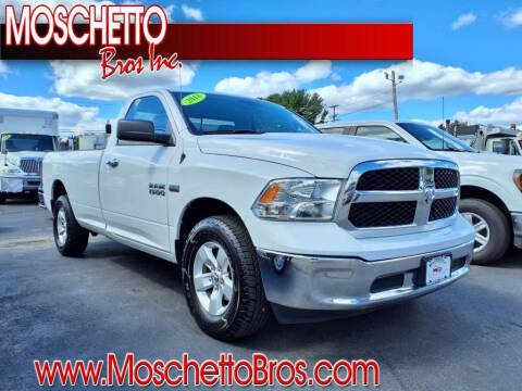 2018 RAM 1500 SLT
