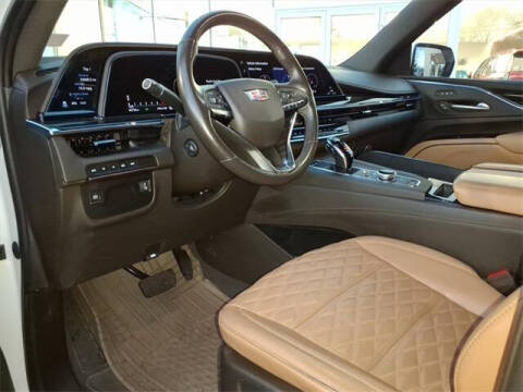 2023 Cadillac Escalade ESV Premium Luxury