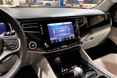 2022 Jeep Wagoneer Series III