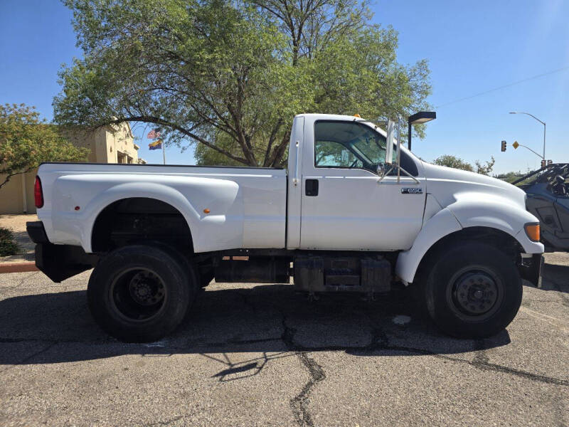2000 Ford F-650 Super Duty