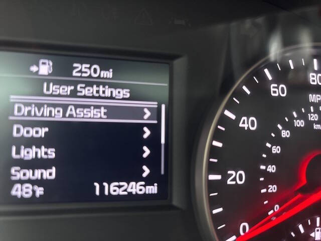 2017 Kia Cadenza Premium