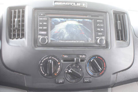 2018 Nissan NV200 SV