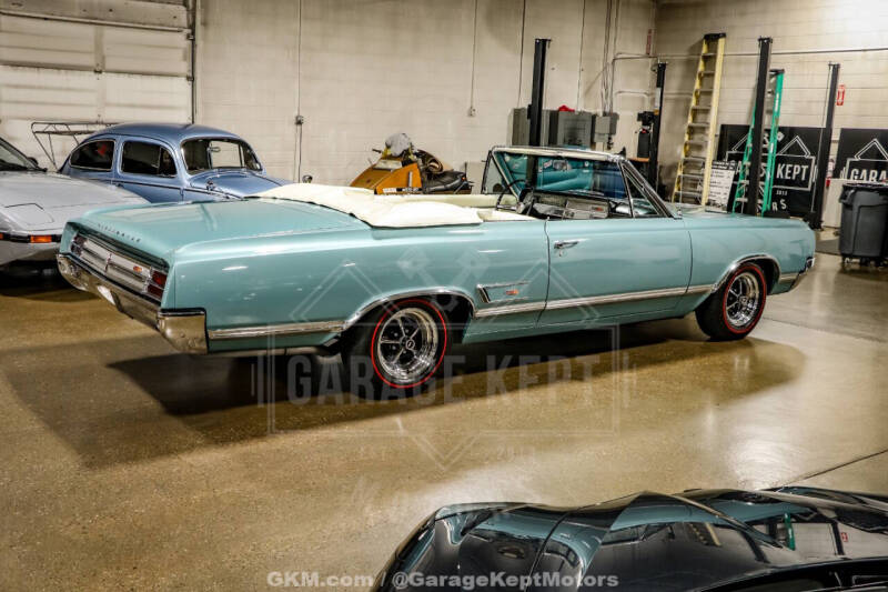 1965 Oldsmobile Cutlass