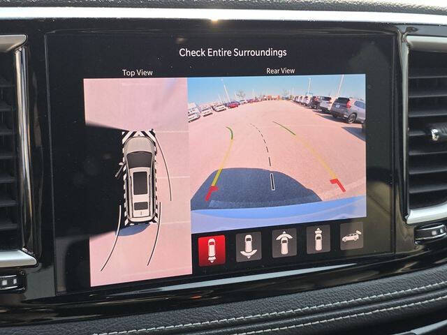 2024 Chrysler Pacifica Plug-In Hybrid Select