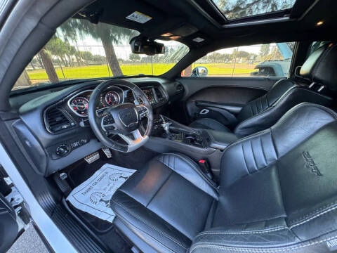 2016 Dodge Challenger SRT 392