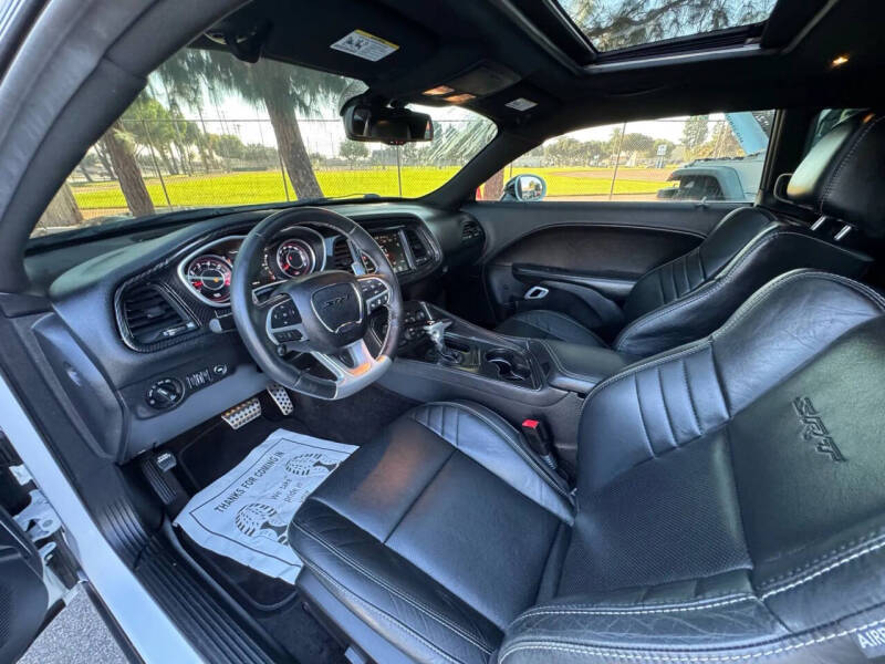 2016 Dodge Challenger SRT 392