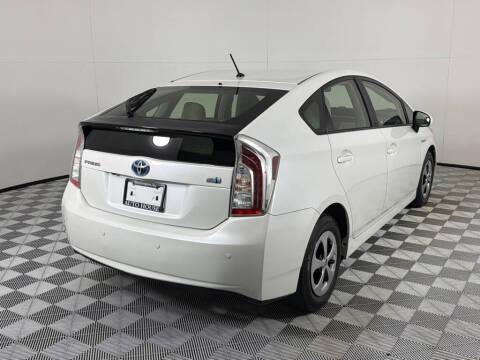 2015 Toyota Prius Two