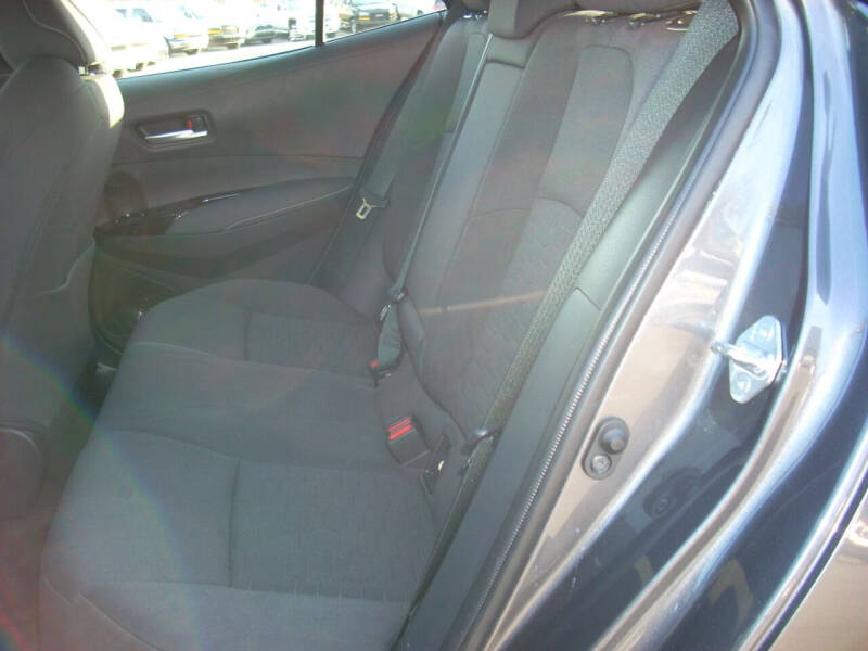 2022 Toyota Corolla Hatchback SE