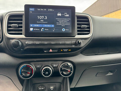 2020 Hyundai Venue SE